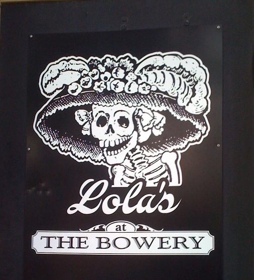 lolas-sign tulsa restaurant